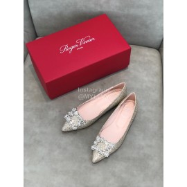 Roger Vivier Spring Summer Crystal Buckle Sheepskin Pointed Flat Heels