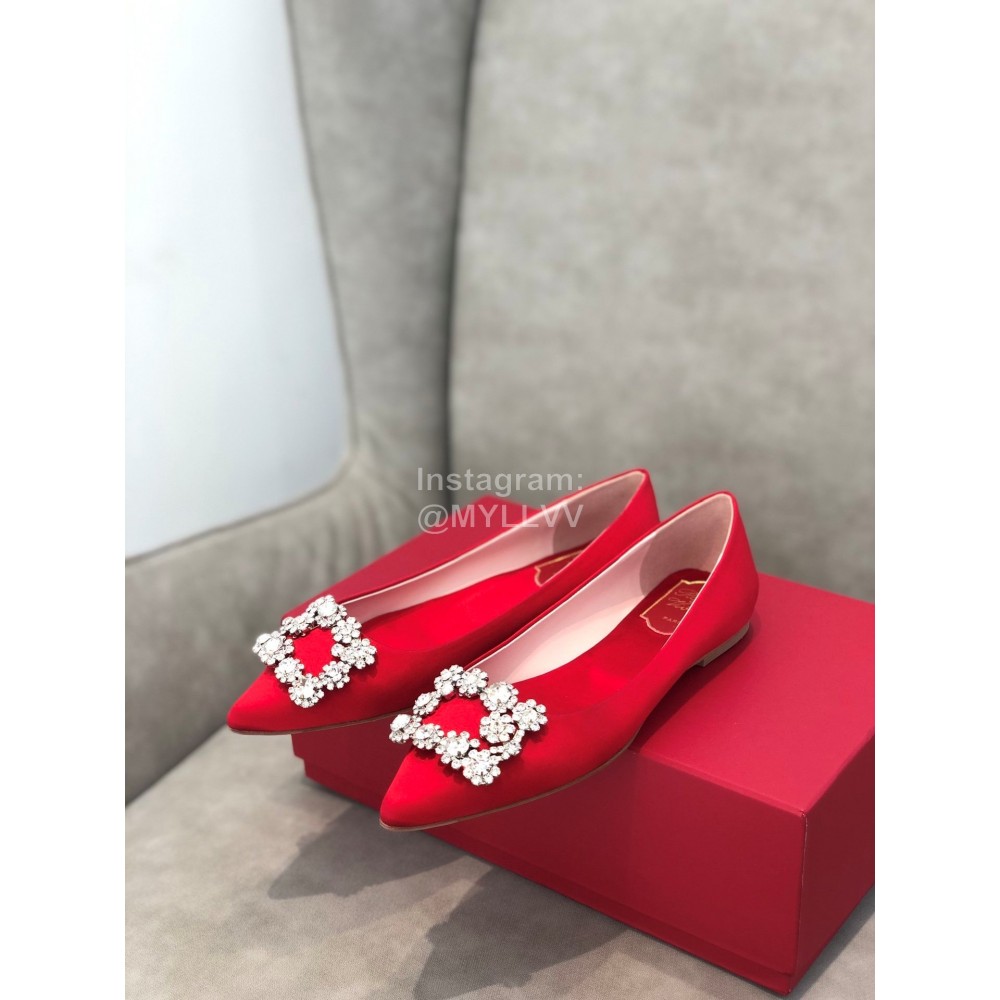 Roger Vivier Spring Summer Crystal Buckle Sheepskin Pointed Flat Heels Red