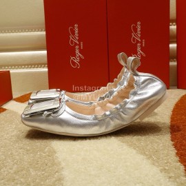Roger Vivier Soft Sheepskin Fashion Dance Shoes For Women Silver