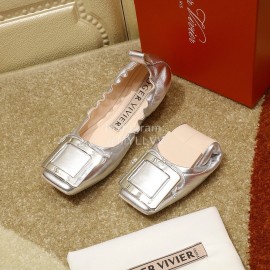 Roger Vivier Soft Sheepskin Fashion Dance Shoes For Women Silver