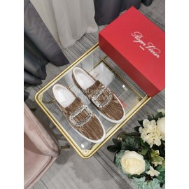 Roger Vivier New Thick Soled Casual Shoes For Women Coffee