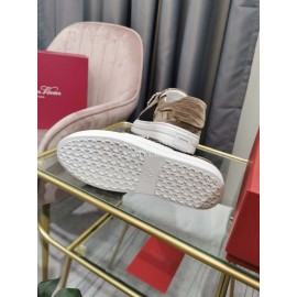 Roger Vivier New Thick Soled Casual Shoes For Women Coffee