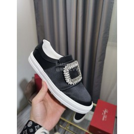 Roger Vivier New Thick Soled Black Casual Shoes For Women