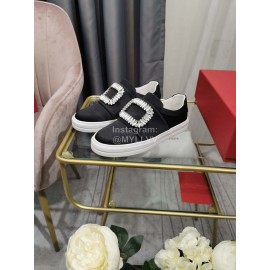 Roger Vivier New Thick Soled Black Casual Shoes For Women