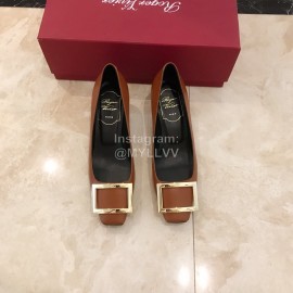 Roger Vivier Fashion Patent Leather Square High Heels For Women Brown