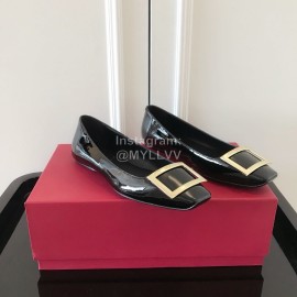 Roger Vivier Fashion Patent Leather Square Flat Heels For Women Black