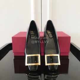 Roger Vivier Fashion Patent Leather Square Flat Heels For Women Black