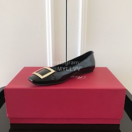 Roger Vivier Fashion Patent Leather Square Flat Heels For Women Black