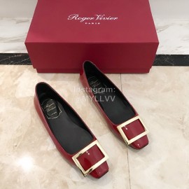 Roger Vivier Fashion Patent Leather Square Flat Heels For Women Red