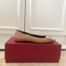 Roger Vivier New Patent Leather Square Flat Heels For Women
