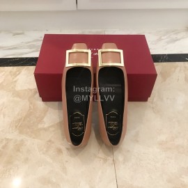 Roger Vivier New Patent Leather Square Flat Heels For Women