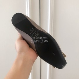 Roger Vivier Fashion Patent Leather Square Flat Heels For Women