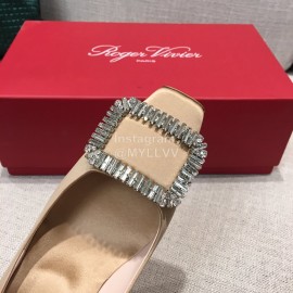 Roger Vivier New Fall Silk Square Diamond Buckle High Heels Khaki