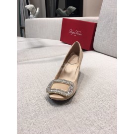Roger Vivier New Fall Silk Square Diamond Buckle High Heels Apricot