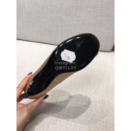 Roger Vivier New Fall Silk Square Diamond Buckle High Heels Apricot