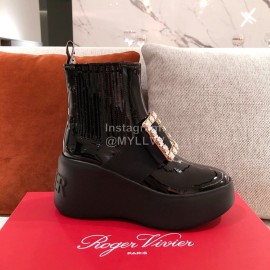 Roger Vivier Fall Winter Black Patent Leather Thick Soled Boots