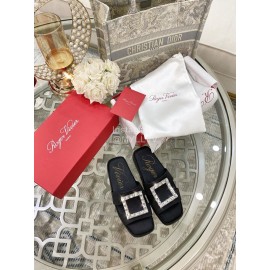 Roger Vivier New Summer Thick Soles Slippers Black
