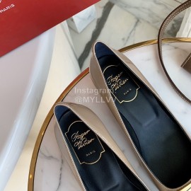 Roger Vivier New Patent Leather Square Buckle High Heels For Women Gray