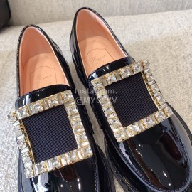 Roger Vivier Autumn And Winter New Black Leather Shoes  