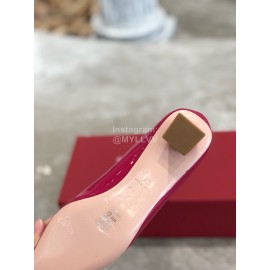 Roger Vivier Fashion Patent Leather Gold Square Buckle High Heels Red