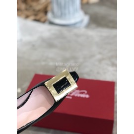 Roger Vivier Fashion Patent Leather Gold Square Buckle High Heels Black