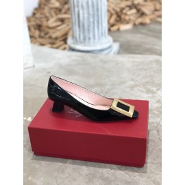 Roger Vivier Fashion Patent Leather Gold Square Buckle High Heels Black