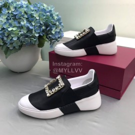 Roger Vivier Spring Summer Diamond Square Buckle Leather Casual Shoes Black