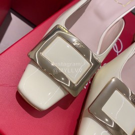 Roger Vivier Patent Leather Thick High Heeled Slippers For Women Beige