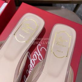 Roger Vivier New Patent Leather Thick High Heeled Slippers For Women Apricot
