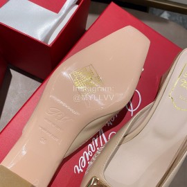 Roger Vivier Fashion Patent Leather Thick High Heeled Slippers For Women 