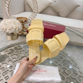 Roger Vivier Fashion Patent Leather Slippers For Women Yellow