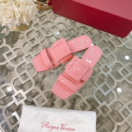Roger Vivier Fashion Patent Leather Slippers For Women Pink