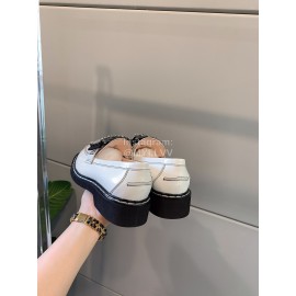 Roger Vivier Fashion Cowhide Diamond Buckle Loafers For Women 