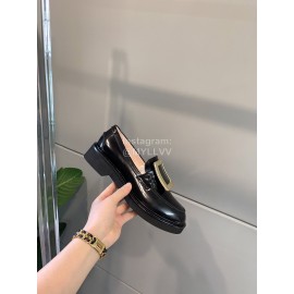 Roger Vivier Fashion Cowhide Square Buckle Loafers For Women 