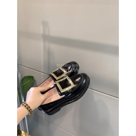 Roger Vivier Fashion Cowhide Square Buckle Loafers For Women 