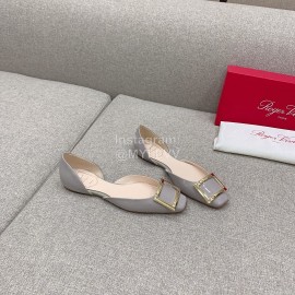 Roger Vivier Trompette Dorsay Cowhide Square Buckle Shoes For Women Blue