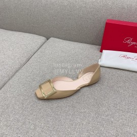 Roger Vivier Trompette Dorsay Cowhide Square Buckle Shoes For Women Apricot