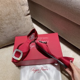 Roger Vivier Fashion Silk Leather Flat Heels For Women Red