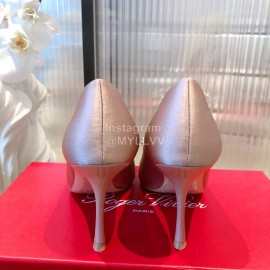 Roger Vivier Flower Diamond Buckle Silk Leather High Heels For Women Pink