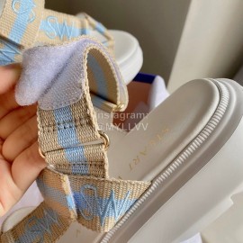 Stuart Weitzman Summer Sheepskin Embroidered Sandals For Women Blue