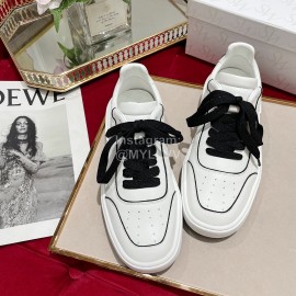 Stuart Weitzman Soft Cowhide Sneakers For Women Black