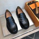 Tods Black Oil Wax Cowhide Loafers For Men 