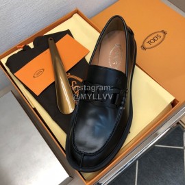 Tods Black Oil Wax Cowhide Loafers For Men 