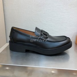 Tods Black Oil Wax Cowhide Loafers For Men 