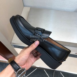 Tods Black Oil Wax Cowhide Loafers For Men 