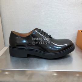 Tods Oil Wax Cowhide Lace Up Loafers For Men Black