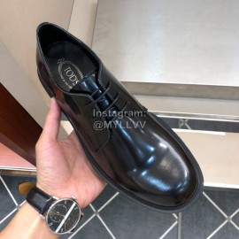 Tods Black Oil Wax Cowhide Lace Up Loafers For Men 