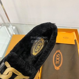 Tods Autumn Winter Retro Golden Buckle Lamb Wool Shoes For Women Black