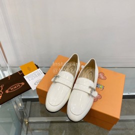 Tods Autumn Winter Patent Leather Shoes For Women White