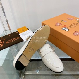 Tods Autumn Winter Patent Leather Shoes For Women White